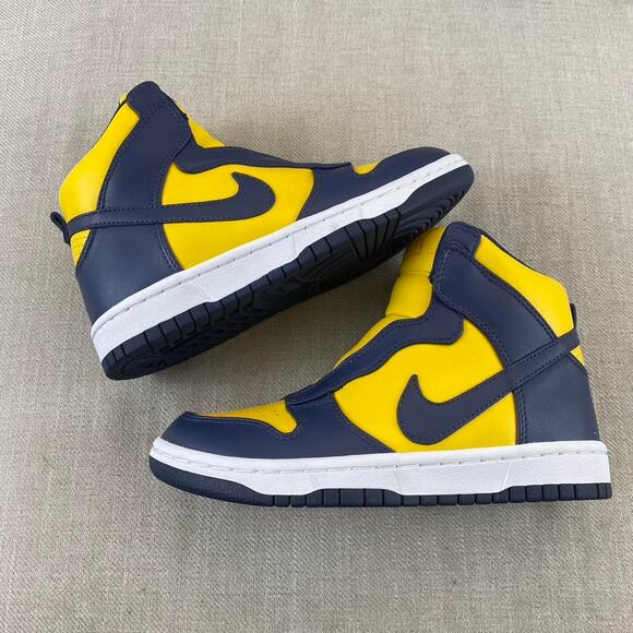2015 NikeLab x Sacai Dunk Michigan Laceless - Picture 3 of 4